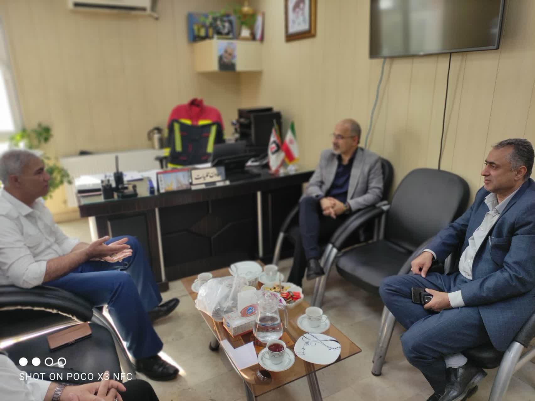 دیدار صمیمانه ریاست بیمارستان امام زمان (عج) و ریاست سازمان آتش‌نشانی